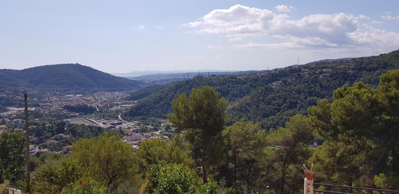 Le Chalet De La Pierreraie Cote D'Azur Piscine Terrasse Et Vue Mer Drap Екстериор снимка