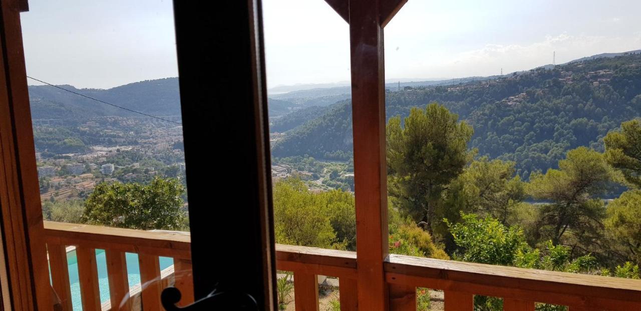 Le Chalet De La Pierreraie Cote D'Azur Piscine Terrasse Et Vue Mer Drap Екстериор снимка