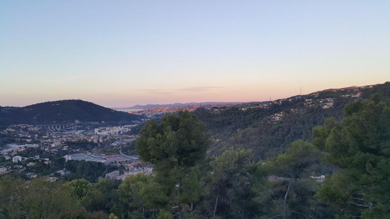 Le Chalet De La Pierreraie Cote D'Azur Piscine Terrasse Et Vue Mer Drap Екстериор снимка